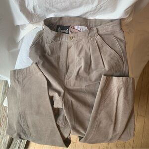 Avanti Vintage 100% Genuine Leather Barrell Leg Tan Pants